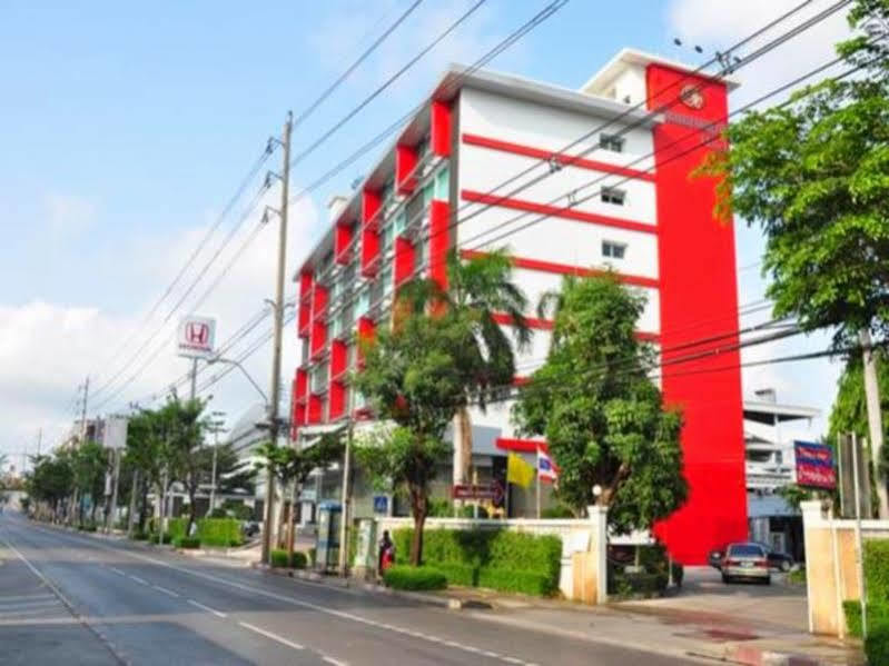 Thamrongin Hotel Bangkok Zewnętrze zdjęcie